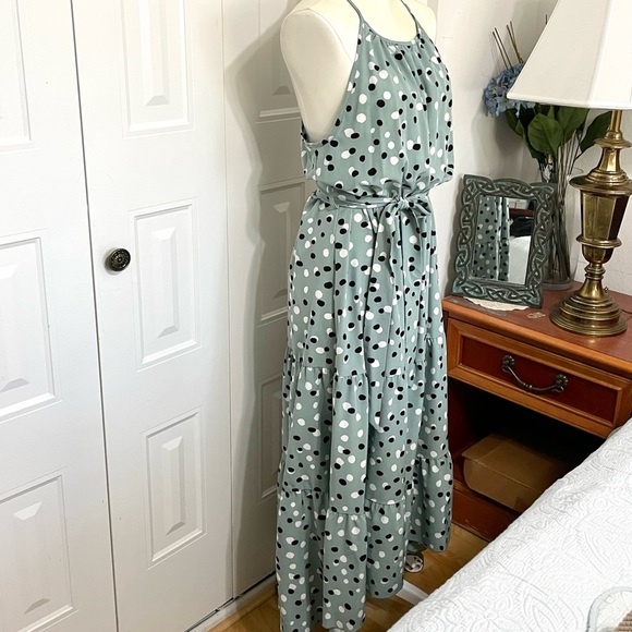 High neck racerback tiered sage green polka dot maxi dress NWT sizes M, L - Picture 8 of 10
